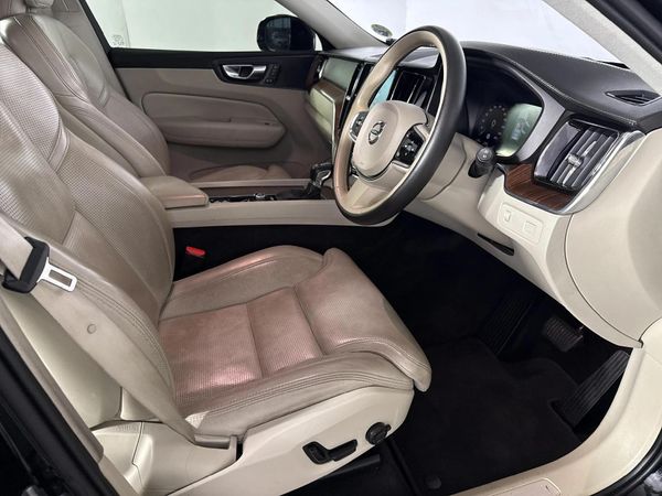 2020-Volvo-XC60-D4-Inscription-Auto-AWD image:9