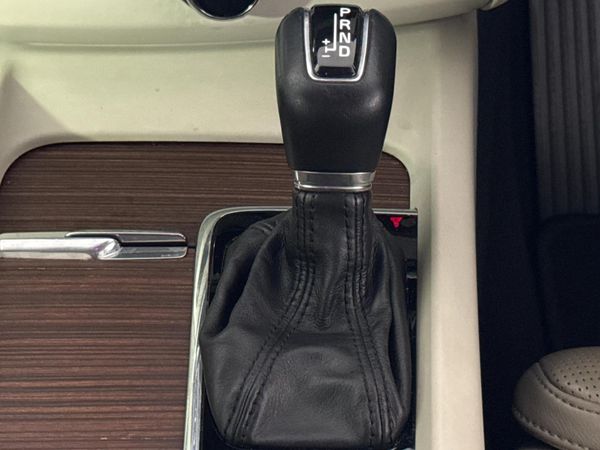 2020-Volvo-XC60-D4-Inscription-Auto-AWD image:10