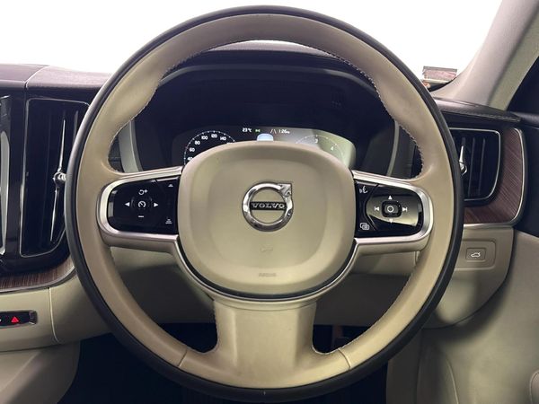 2020-Volvo-XC60-D4-Inscription-Auto-AWD image:11
