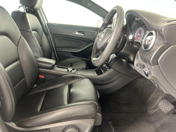 2017-Mercedes-Benz-A-Class-A-200-Style-Auto image:9