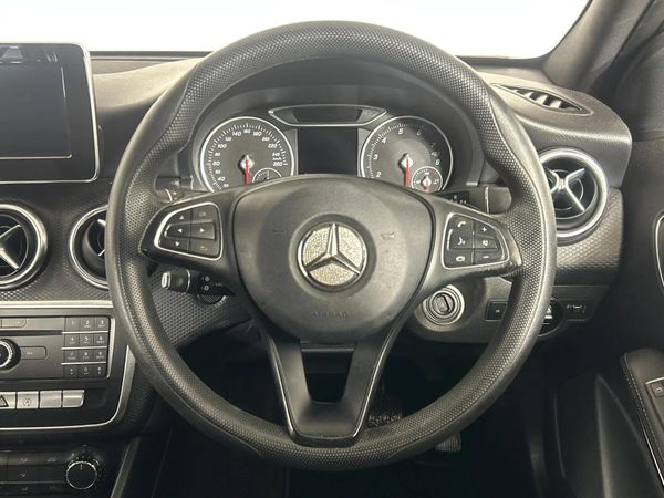 2017-Mercedes-Benz-A-Class-A-200-Style-Auto image:12