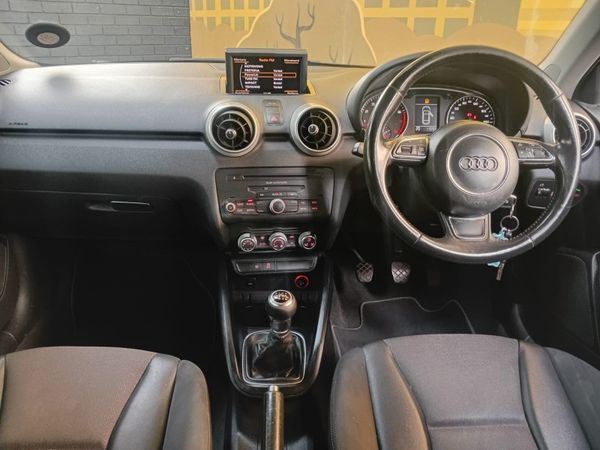 2012-Audi-A1-14-TFSI-3-dr-Ambition image:8