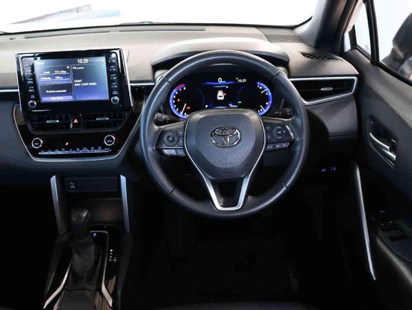 2021-Toyota-Corolla-Cross-18-XR image:12