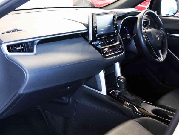 2021-Toyota-Corolla-Cross-18-XR image:19