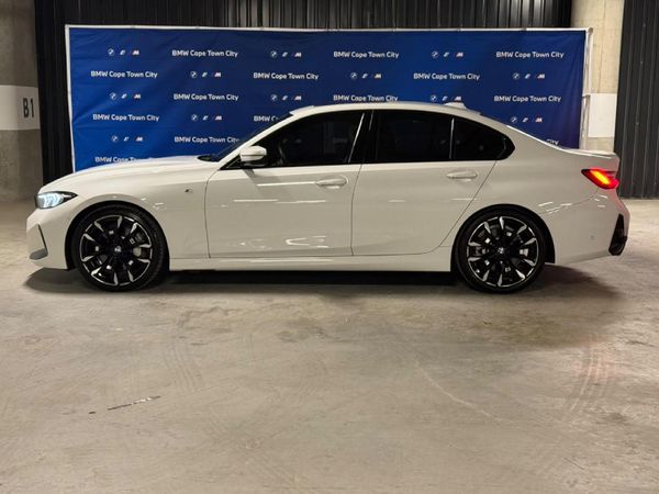 2025-BMW-3-Series-330i-M-Sport-Auto image:4