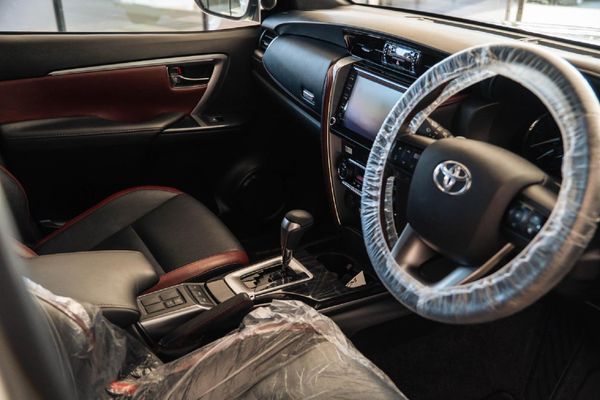 2023-Toyota-Fortuner-28-GD-6-RB-Auto image:18