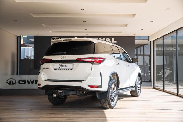 2023-Toyota-Fortuner-28-GD-6-RB-Auto image:1