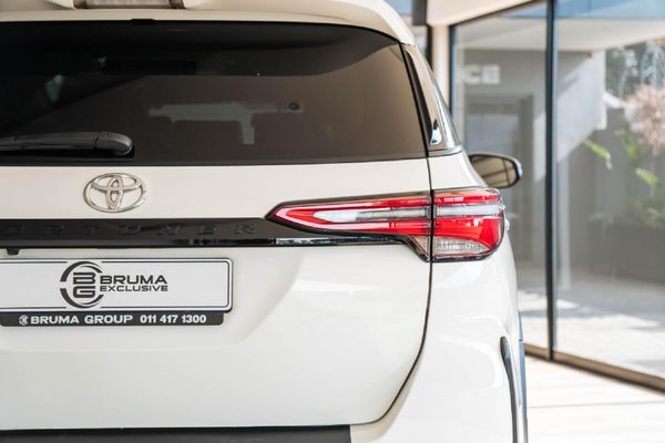 2023-Toyota-Fortuner-28-GD-6-RB-Auto image:3