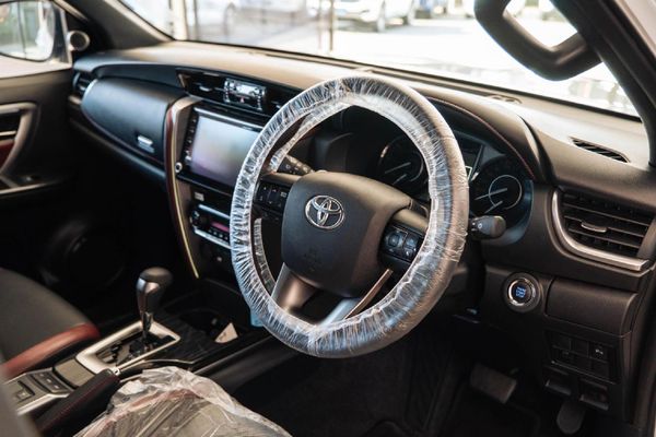 2023-Toyota-Fortuner-28-GD-6-RB-Auto image:7