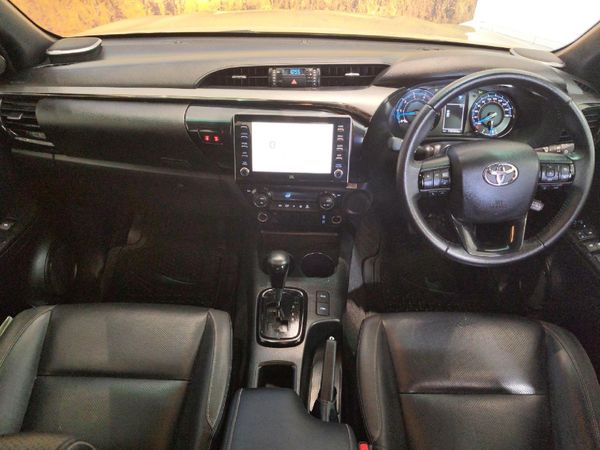 2024-Toyota-Hilux-28-GD-6-Raised-Body-Legend-Auto-Double-Cab image:9
