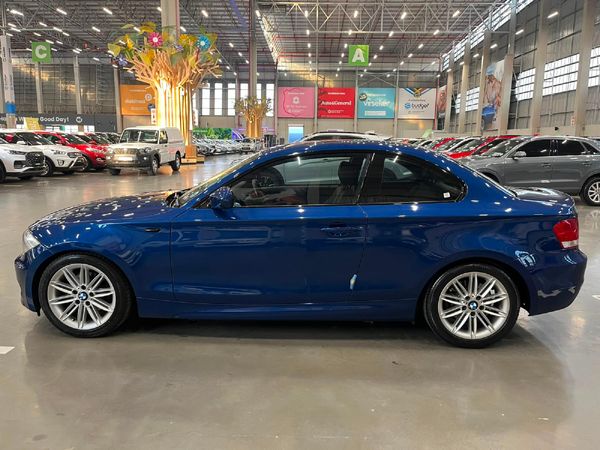 2010-BMW-1-Series-120d-Coupe-Auto image:5