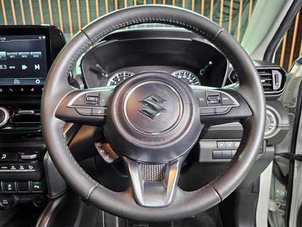 2023-Suzuki-Grand-Vitara-15-GLX-Auto image:10