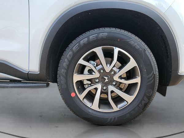 2026-Mahindra-Scorpio-N-22D-Auto-Z8 image:10