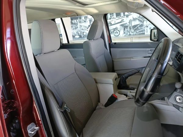 2009-Jeep-Cherokee-28-CRD-Sport-Auto image:12