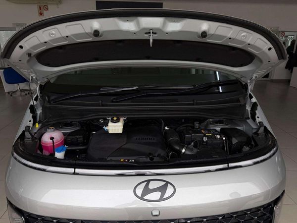 2026-Hyundai-Staria-22d-Luxury-Auto image:11