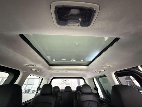 2026-Hyundai-Staria-22d-Luxury-Auto image:15