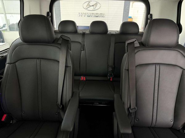 2026-Hyundai-Staria-22d-Luxury-Auto image:16