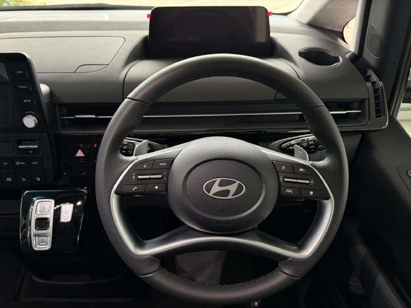 2026-Hyundai-Staria-22d-Luxury-Auto image:18