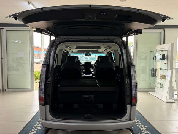 2026-Hyundai-Staria-22d-Luxury-Auto image:6