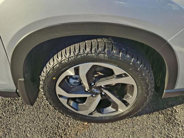 2024-Subaru-Forester-20i-S-ES-Auto image:8