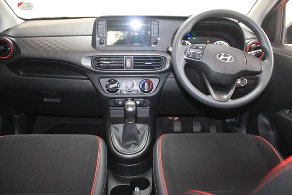 2024-Hyundai-Grand-i10-10-Motion image:10