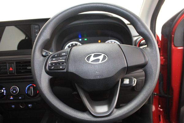 2024-Hyundai-Grand-i10-10-Motion image:11