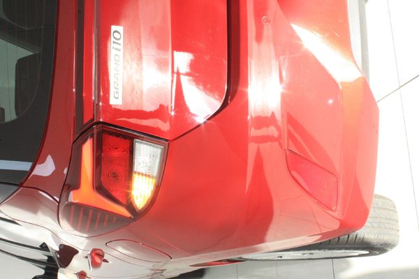 2024-Hyundai-Grand-i10-10-Motion image:21