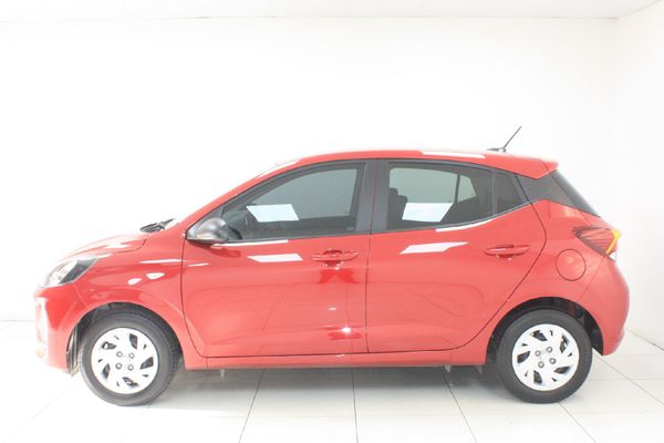 2024-Hyundai-Grand-i10-10-Motion image:25