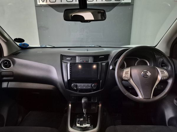 2019-Nissan-Navara-23D-SE-Auto-Double-Cab image:9