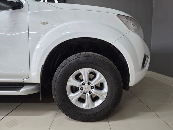 2019-Nissan-Navara-23D-SE-Auto-Double-Cab image:4
