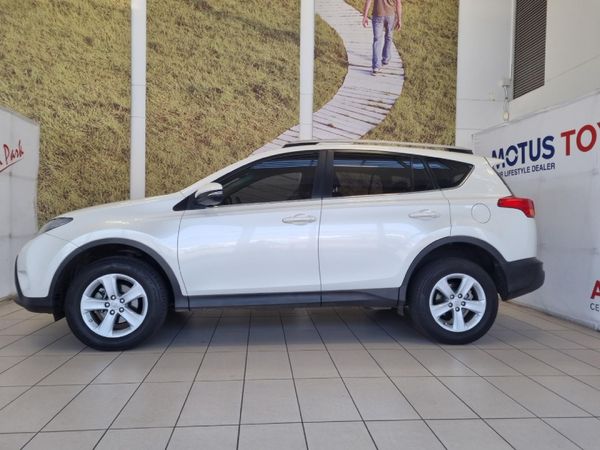 2014-Toyota-RAV4-20-GX-Auto image:19