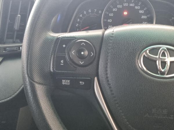 2014-Toyota-RAV4-20-GX-Auto image:8