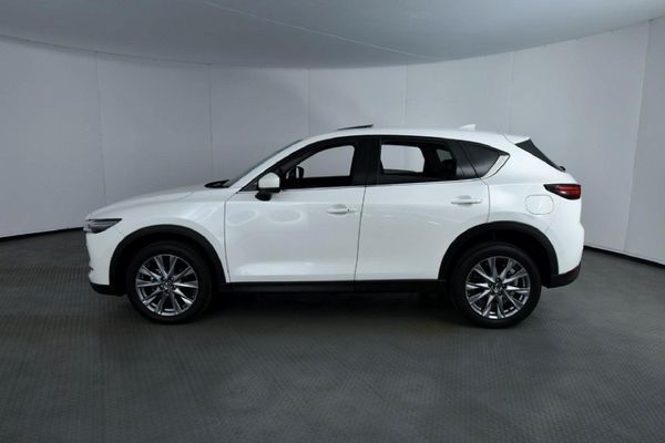 2020-Mazda-CX-5-22-DE-Akera-Auto-AWD image:3