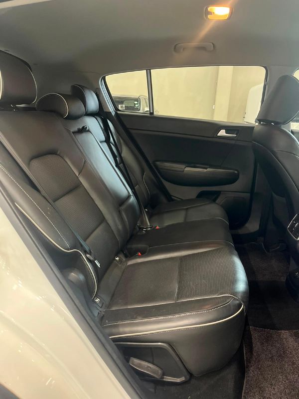 2017-Kia-Sportage-20-EX-Auto image:12