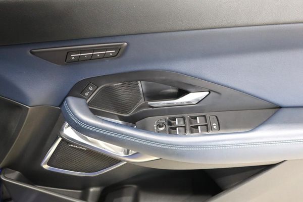 2018-Jaguar-E-Pace-P300-20-HSE-221kW image:22