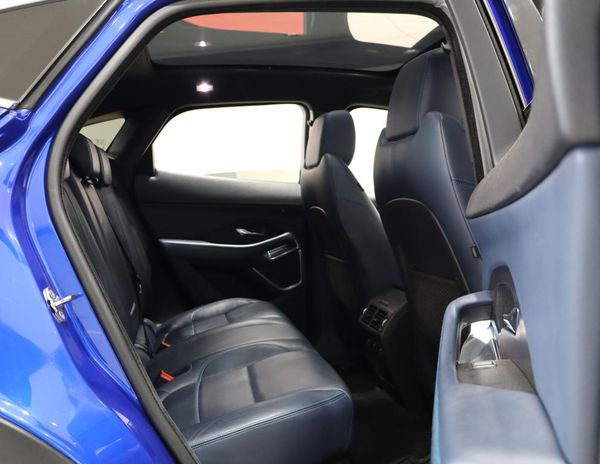2018-Jaguar-E-Pace-P300-20-HSE-221kW image:27