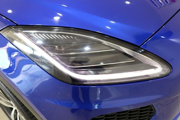 2018-Jaguar-E-Pace-P300-20-HSE-221kW image:8