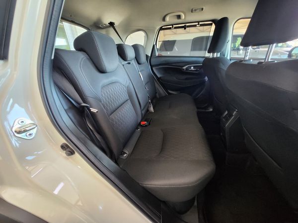 2026-Toyota-Urban-Cruiser-15-XR-Auto image:15