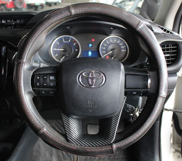 2020-Toyota-Hilux-24-GD-6-Raised-Body-SRX-Auto-Extended-Cab image:11