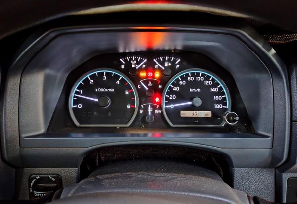 2024-Toyota-Land-Cruiser-79-42-D-Single-Cab image:11