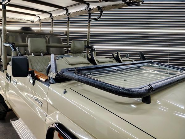 2024-Toyota-Land-Cruiser-79-42-D-Single-Cab image:21