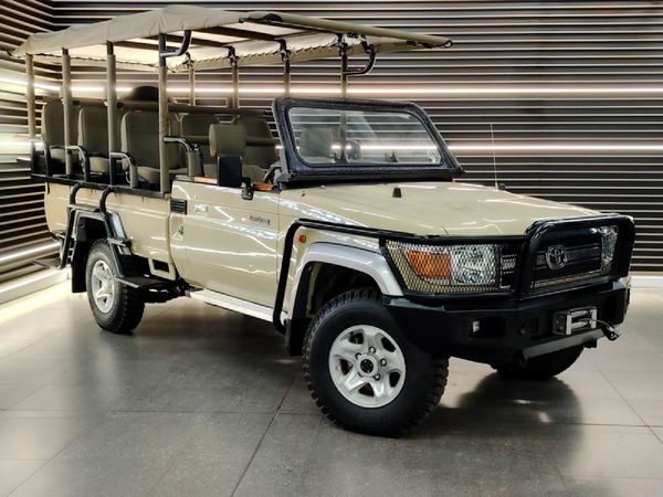 2024-Toyota-Land-Cruiser-79-42-D-Single-Cab image:24