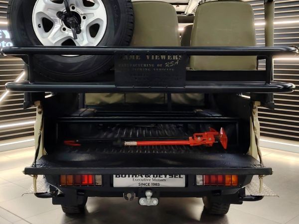 2024-Toyota-Land-Cruiser-79-42-D-Single-Cab image:4