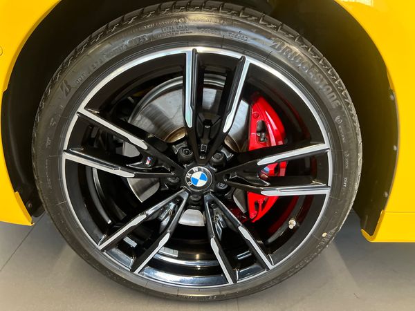 2025-BMW-4-Series-M440i-xDrive-Coupe-M-Sport-Pro-Auto image:4