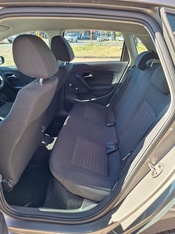 2023-Volkswagen-Polo-Vivo-14-Trendline-5-dr image:14