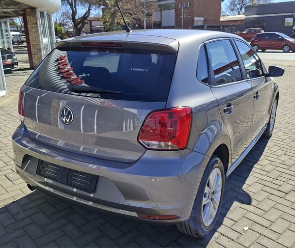 2023-Volkswagen-Polo-Vivo-14-Trendline-5-dr image:6