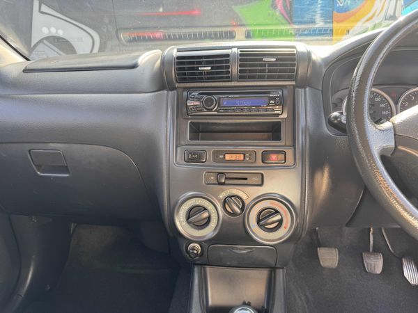 2009-Toyota-Avanza-15-SX image:4