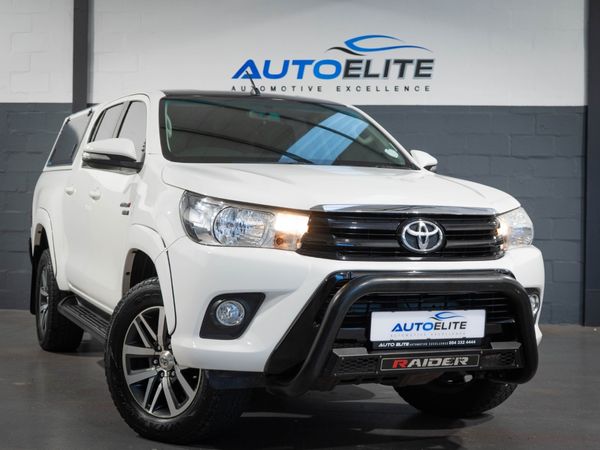 2017-Toyota-Hilux-28GD-6-Double-Cab-Raider-Black-Limited-Edition-Au image:1