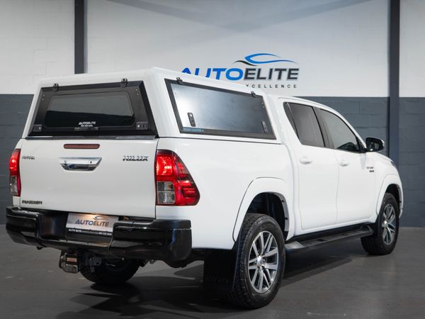 2017-Toyota-Hilux-28GD-6-Double-Cab-Raider-Black-Limited-Edition-Au image:4