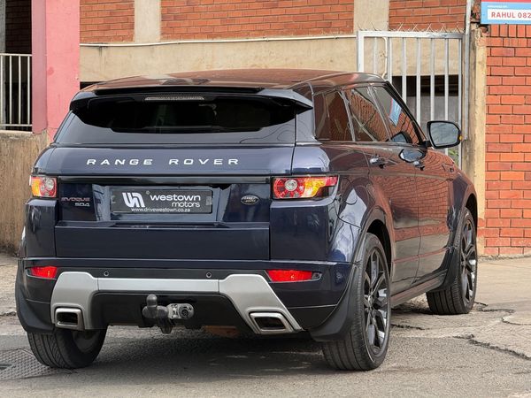 2013-Land-Rover-Range-Rover-Evoque-22-SD4-Prestige image:3